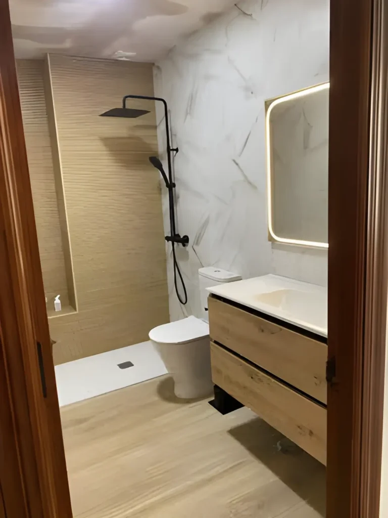 Reforma completa de baño realizada en Sabadell